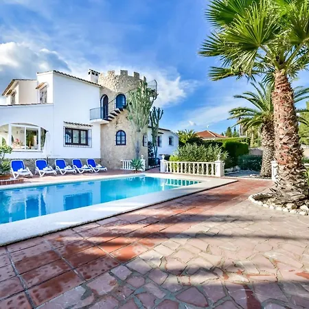 Guzman - Petra Villa *