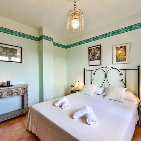 Guzman - Petra * Benissa