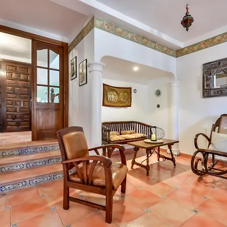 Guzman - Petra Benissa