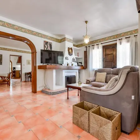 Guzman - Petra Benissa