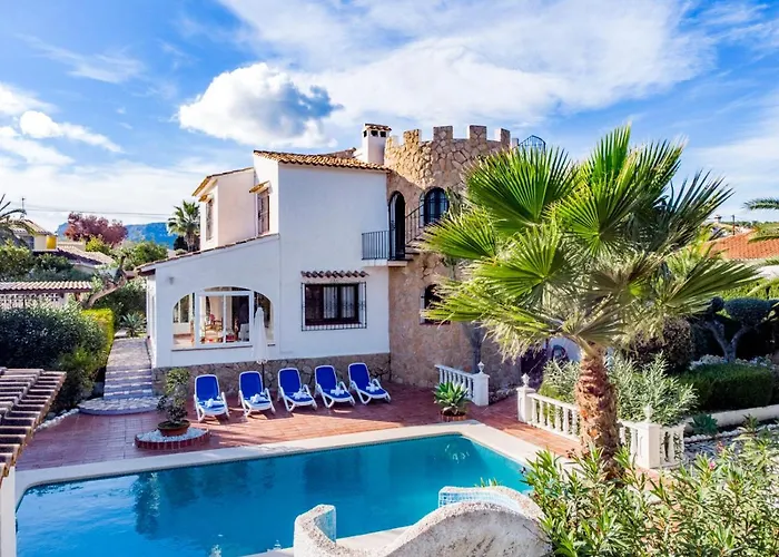 Guzman - Petra Willa Benissa