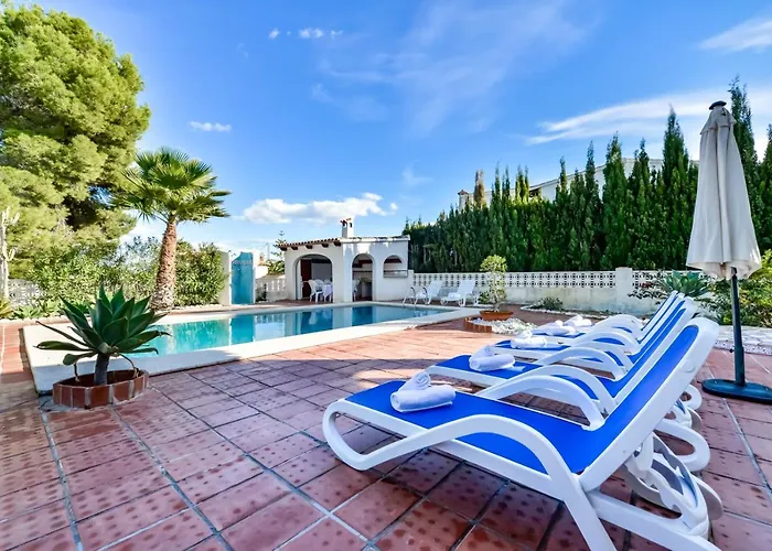 Willa Guzman - Petra Benissa