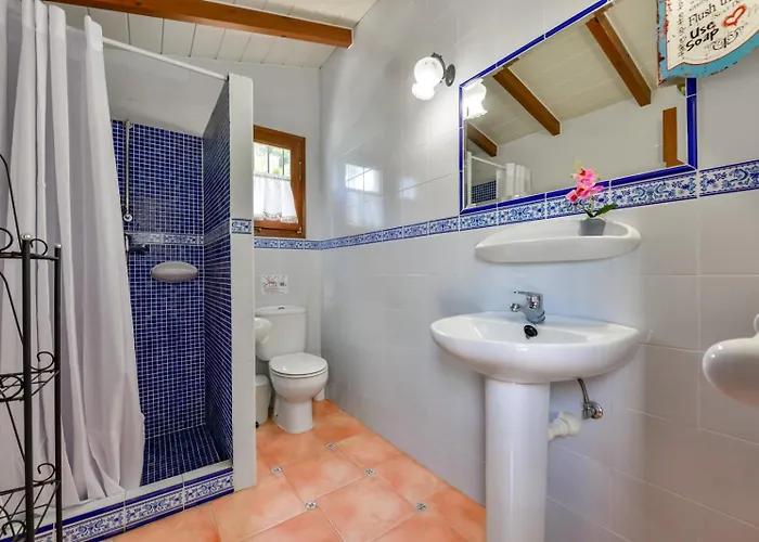 Willa Guzman - Petra